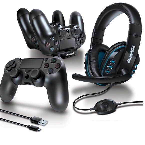 PlayStation 4 Gamers Kit 6 in 1 - by DreamGEAR BNIB Cross Post - Picture 3 of 3